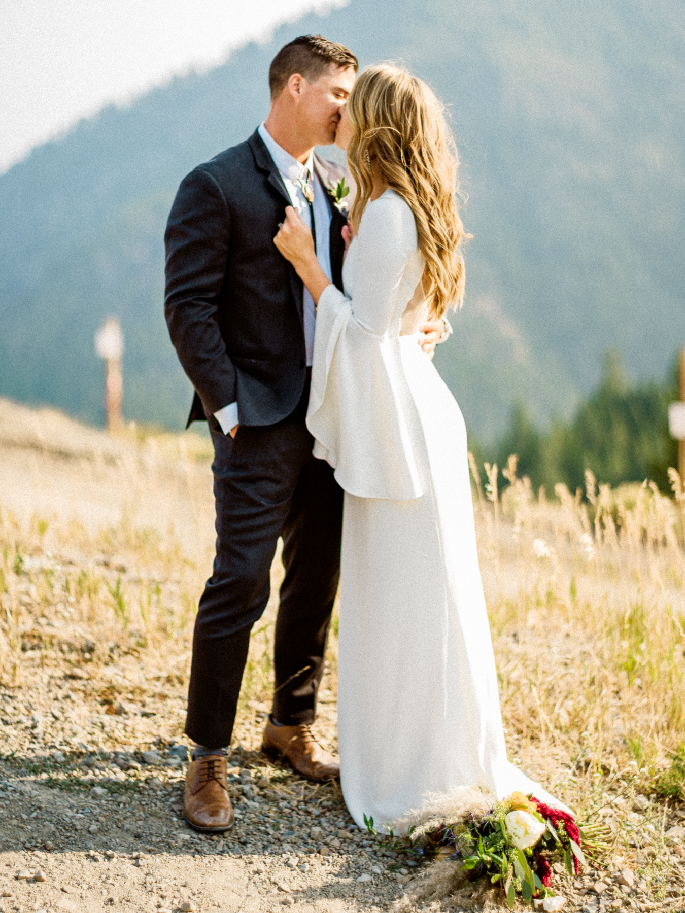couple kissing at river run lodge sun valley